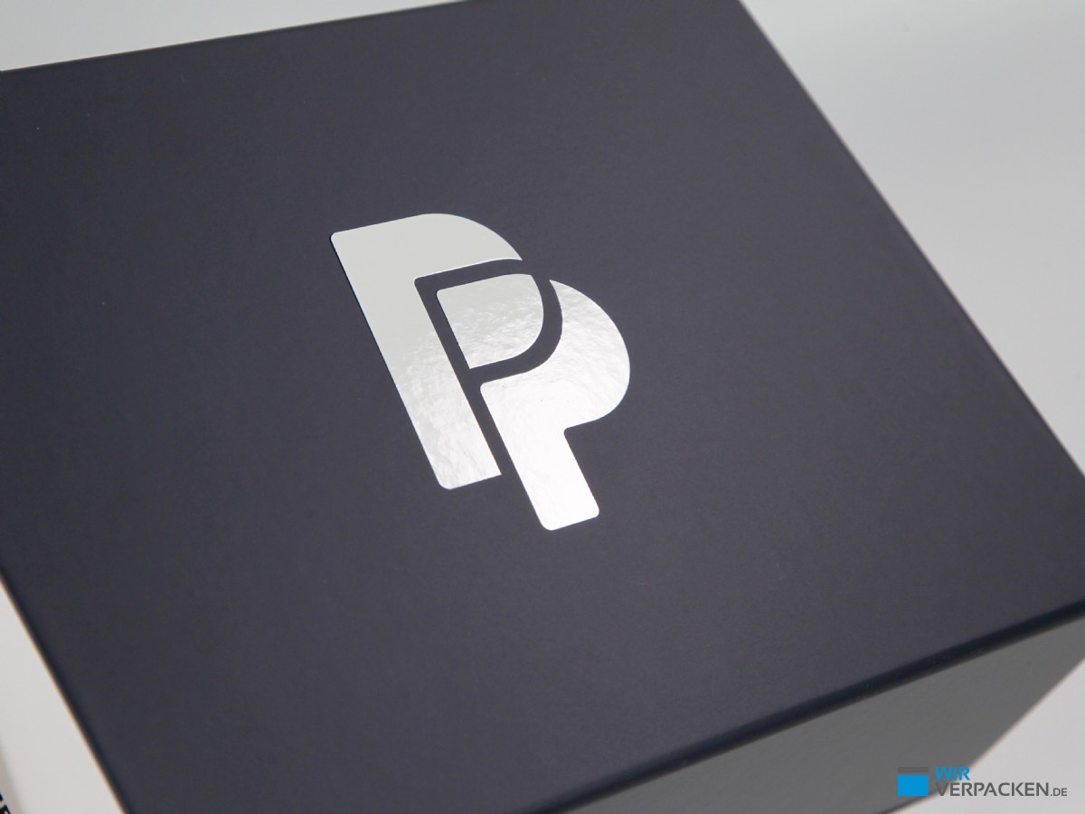 Paypal Logo mit UV-Lack